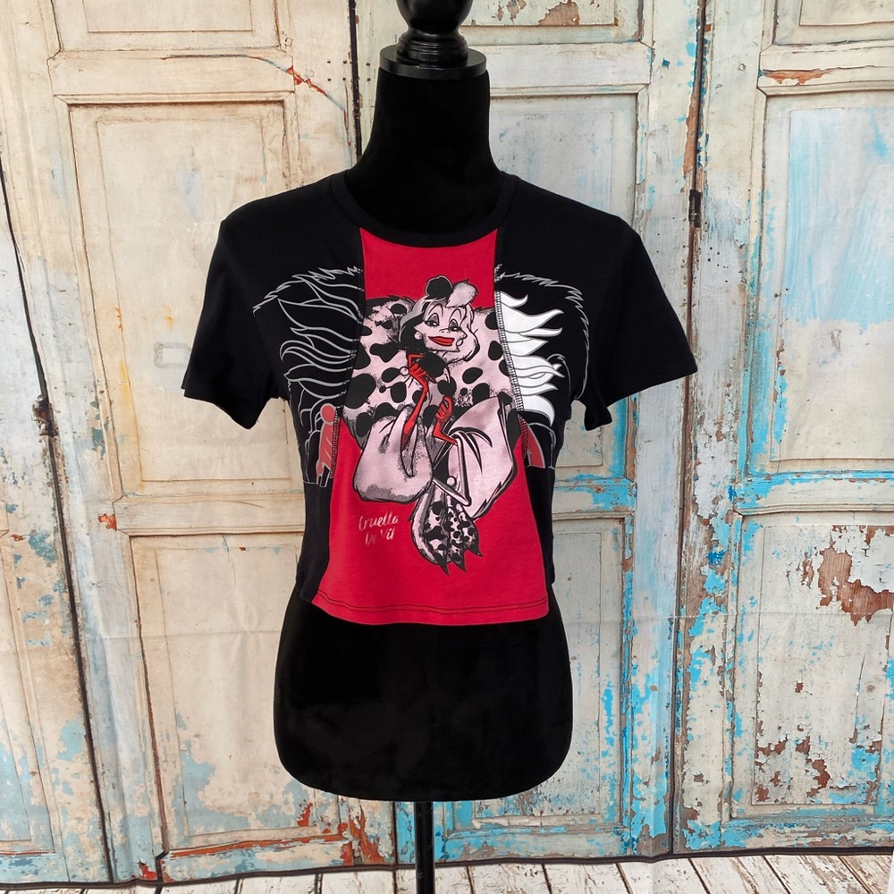 Disney Villains Cruella De Vil Women Short Sleeve Black Crop Top Size L Juniors